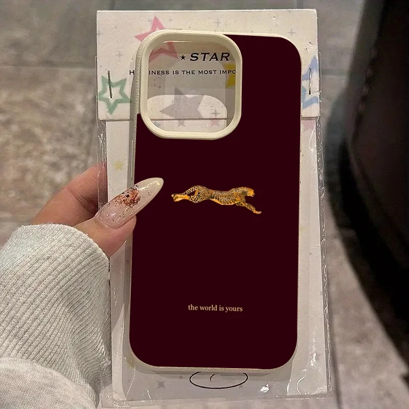 Wine & Beer Shop Photos - Modny futerał na telefon w kolorze